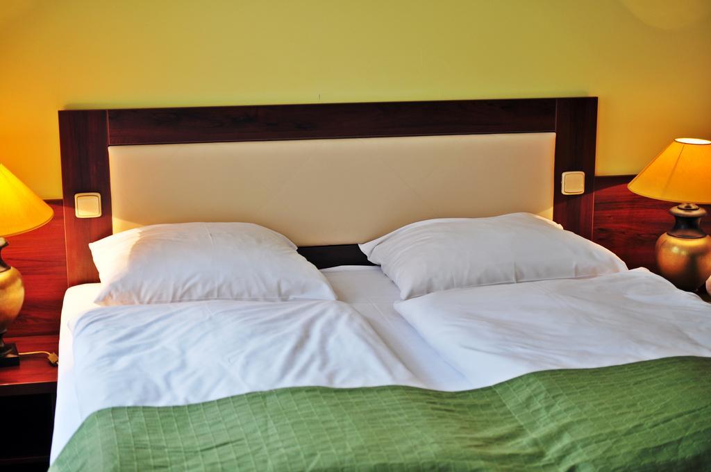 פראג Abe Hotel מראה חיצוני תמונה